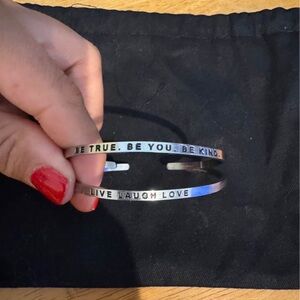 Womens bracelets Mantrabrand
Mantra Band bracelets set of 2